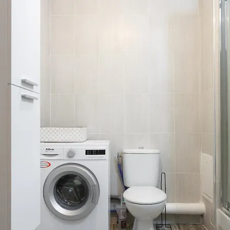 Apartment Confortable Proche De Paris - Balcon - Parking & Wifi